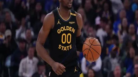 上海海港5-1横扫北京国安 中超第19轮战报精华